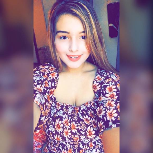 Meet your Posher, Nicky - Picture 1 of 1